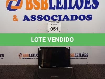 LOTE 051 - 01 TABLET MARCA POSITIVO SEM CARREGADOR. (NO ESTADO) ATENÇÃO! FAZER A VISITAÇÃO ANTES DE ARREMATAR, NÃO SABEMOS SE FUNCIONA. LEILÃO NÃO TEM GARANTIA E NEM DEVOLUÇÃO, SUJEITO A POSSÍVEIS AVARIAS VISÍVEIS/OCULTAS E/OU AUSÊNCIA DE COMPONENTES.