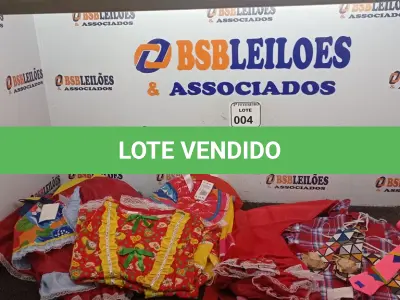 LOTE 004 - 05 VESTIDINHOS PARA FESTA JUNINA, SENDO 03 12 ANOS, 02 M E 01 P, 06 SHOTS PARA VESTIDO, 01 LENÇO 02 CAMISAS MASCULINAS SENDO 01 4 ANOS E 01 2 ANOS E 05 GRAVATAS. (NOVO) (NO ESTADO) ATENÇÃO! FAZER A VISITAÇÃO ANTES DE ARREMATAR, NÃO SABEMOS SE FUNCIONA. LEILÃO NÃO TEM GARANTIA E NEM DEVOLUÇÃO, DE NÚMEROS DIVERSOS, SUJEITO A POSSÍVEIS AVARIAS VISÍVEIS/OCULTAS E/OU AUSÊNCIA DE COMPONENTES.