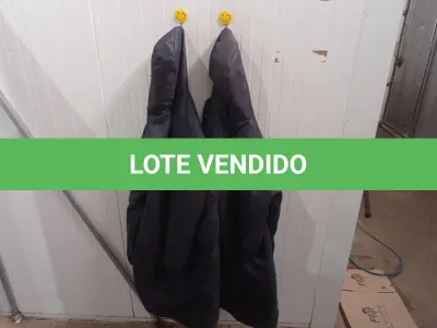LOTE 021 - 02 CASACOS PARA CÂMARA FRIA. (NO ESTADO) ATENÇÃO! FAZER A VISITAÇÃO ANTES DE ARREMATAR, NÃO SABEMOS SE FUNCIONA. LEILÃO NÃO TEM GARANTIA E NEM DEVOLUÇÃO, SUJEITO A POSSÍVEIS AVARIAS VISÍVEIS/OCULTAS E/OU AUSÊNCIA DE COMPONENTES.
