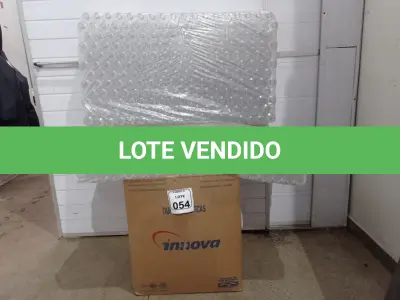 LOTE 054 - 01 CAIXA COM TAMPAS DE GARRAFA PET E 02 FARDOS DE GARRAFA PET DE 270ML. (NO ESTADO) ATENÇÃO! FAZER A VISITAÇÃO ANTES DE ARREMATAR, NÃO SABEMOS SE FUNCIONA. LEILÃO NÃO TEM GARANTIA E NEM DEVOLUÇÃO, SUJEITO A POSSÍVEIS AVARIAS VISÍVEIS/OCULTAS E/OU AUSÊNCIA DE COMPONENTES.