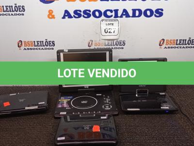 LOTE 027 - 04 DVD’S PLAYER PORTÁTIL, SENDO 01 MARCA BAK E 03 MOX. (NO ESTADO) ATENÇÃO! FAZER A VISITAÇÃO ANTES DE ARREMATAR, NÃO SABEMOS SE FUNCIONA. LEILÃO NÃO TEM GARANTIA E NEM DEVOLUÇÃO, SUJEITO A POSSÍVEIS AVARIAS VISÍVEIS/OCULTAS E/OU AUSÊNCIA DE COMPONENTES.