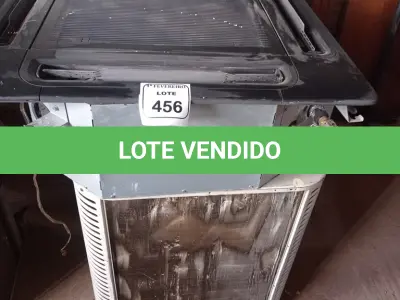 LOTE 456 - 01 AR CONDICIONADO COM EVAPORADORA DE TETO CENTRAL.  (NO ESTADO) ATENÇÃO! FAZER A VISITAÇÃO ANTES DE ARREMATAR, NÃO SABEMOS SE FUNCIONA. LEILÃO NÃO TEM GARANTIA E NEM DEVOLUÇÃO, SUJEITO A POSSÍVEIS AVARIAS VISÍVEIS/OCULTAS E/OU AUSÊNCIA DE COMPONENTES.