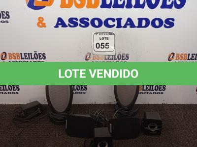 LOTE 055 - 01 PAR DE CAIXAS PARA PC E 05 CAIXINHAS DE HOME THEATHER. (NO ESTADO) ATENÇÃO! FAZER A VISITAÇÃO ANTES DE ARREMATAR, NÃO SABEMOS SE FUNCIONA. LEILÃO NÃO TEM GARANTIA E NEM DEVOLUÇÃO, SUJEITO A POSSÍVEIS AVARIAS VISÍVEIS/OCULTAS E/OU AUSÊNCIA DE COMPONENTES.