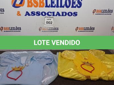LOTE 002 - 02 FANTASIAS DE PRINCESA COM 02 TIARAS. (NOVO) (NO ESTADO) ATENÇÃO! FAZER A VISITAÇÃO ANTES DE ARREMATAR, NÃO SABEMOS SE FUNCIONA. LEILÃO NÃO TEM GARANTIA E NEM DEVOLUÇÃO, SUJEITO A POSSÍVEIS AVARIAS VISÍVEIS/OCULTAS E/OU AUSÊNCIA DE COMPONENTES.