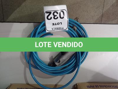 LOTE 032 - 01 ENRROSCADEIRA PNEUMÁTICA COM MANGUEIRA. (NO ESTADO) ATENÇÃO! FAZER A VISITAÇÃO ANTES DE ARREMATAR, NÃO SABEMOS SE FUNCIONA. LEILÃO NÃO TEM GARANTIA E NEM DEVOLUÇÃO, SUJEITO A POSSÍVEIS AVARIAS VISÍVEIS/OCULTAS E/OU AUSÊNCIA DE COMPONENTES.