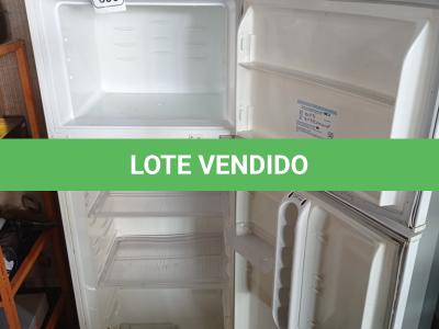 LOTE 090 - 01 GELADEIRA MARCA ELECTROLUX. (NO ESTADO) ATENÇÃO! FAZER A VISITAÇÃO ANTES DE ARREMATAR, NÃO SABEMOS SE FUNCIONA. LEILÃO NÃO TEM GARANTIA E NEM DEVOLUÇÃO, SUJEITO A POSSÍVEIS AVARIAS VISÍVEIS/OCULTAS E/OU AUSÊNCIA DE COMPONENTES.