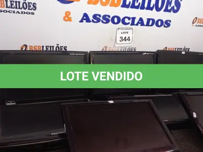 LOTE 344 -  08 MONITORES DIVERSOS COM AVARIAS. (NO ESTADO) ATENÇÃO! FAZER A VISITAÇÃO ANTES DE ARREMATAR, NÃO SABEMOS SE FUNCIONA. LEILÃO NÃO TEM GARANTIA E NEM DEVOLUÇÃO, SUJEITO A POSSÍVEIS AVARIAS VISÍVEIS/OCULTAS E/OU AUSÊNCIA DE COMPONENTES.