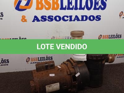 LOTE 221 -  01 MOTOR DE INDUÇÃO MONOFÁSICO MARCA KOHL BACH PARA PISCINA. (NO ESTADO) ATENÇÃO! FAZER A VISITAÇÃO ANTES DE ARREMATAR, NÃO SABEMOS SE FUNCIONA. LEILÃO NÃO TEM GARANTIA E NEM DEVOLUÇÃO, SUJEITO A POSSÍVEIS AVARIAS VISÍVEIS/OCULTAS E/OU AUSÊNCIA DE COMPONENTES.