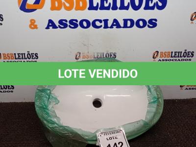 LOTE 142 - 01 CUBA DE EMBUTIR OVAL MARCA DECA. (NOVO) (NO ESTADO) ATENÇÃO! FAZER A VISITAÇÃO ANTES DE ARREMATAR, NÃO SABEMOS SE FUNCIONA. LEILÃO NÃO TEM GARANTIA E NEM DEVOLUÇÃO, SUJEITO A POSSÍVEIS AVARIAS VISÍVEIS/OCULTAS E/OU AUSÊNCIA DE COMPONENTES.