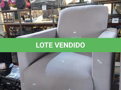 LOTE 222 -  01 POLTRONA ESTOFADA NA COR CINZA. (NO ESTADO) ATENÇÃO! FAZER A VISITAÇÃO ANTES DE ARREMATAR, NÃO SABEMOS SE FUNCIONA. LEILÃO NÃO TEM GARANTIA E NEM DEVOLUÇÃO, SUJEITO A POSSÍVEIS AVARIAS VISÍVEIS/OCULTAS E/OU AUSÊNCIA DE COMPONENTES.