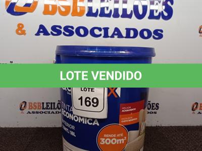 LOTE 169 - 01 GALÃO DE TINTA PARA INTERIOR QUALITEX 18L RENDE ATÉ 300M COR PEROLA. (NOVO) (NO ESTADO) ATENÇÃO! FAZER A VISITAÇÃO ANTES DE ARREMATAR, NÃO SABEMOS SE FUNCIONA. LEILÃO NÃO TEM GARANTIA E NEM DEVOLUÇÃO, SUJEITO A POSSÍVEIS AVARIAS VISÍVEIS/OCULTAS E/OU AUSÊNCIA DE COMPONENTES.