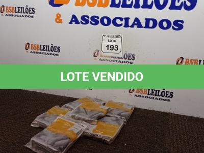 LOTE 193 - 06 KG DE PREGOS MARCA ARCELORMITTA 18X36. (NOVO) (NO ESTADO) ATENÇÃO! FAZER A VISITAÇÃO ANTES DE ARREMATAR, NÃO SABEMOS SE FUNCIONA. LEILÃO NÃO TEM GARANTIA E NEM DEVOLUÇÃO, SUJEITO A POSSÍVEIS AVARIAS VISÍVEIS/OCULTAS E/OU AUSÊNCIA DE COMPONENTES.