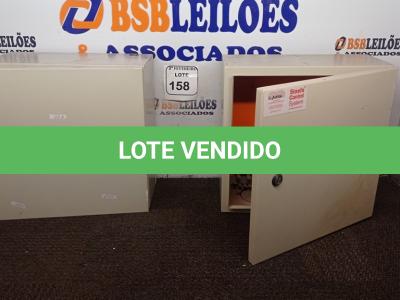 LOTE 158 - 02 QUADROS ELÉTRICOS. (NO ESTADO) ATENÇÃO! FAZER A VISITAÇÃO ANTES DE ARREMATAR, NÃO SABEMOS SE FUNCIONA. LEILÃO NÃO TEM GARANTIA E NEM DEVOLUÇÃO, SUJEITO A POSSÍVEIS AVARIAS VISÍVEIS/OCULTAS E/OU AUSÊNCIA DE COMPONENTES.