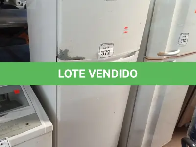 LOTE 372 - 01 GELADEIRA CONSUL.  (NO ESTADO) ATENÇÃO! FAZER A VISITAÇÃO ANTES DE ARREMATAR, NÃO SABEMOS SE FUNCIONA. LEILÃO NÃO TEM GARANTIA E NEM DEVOLUÇÃO, SUJEITO A POSSÍVEIS AVARIAS VISÍVEIS/OCULTAS E/OU AUSÊNCIA DE COMPONENTES.