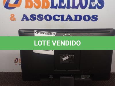 LOTE 144 - 01 MONITOR LCD MARCA DELL. (NO ESTADO) ATENÇÃO! FAZER A VISITAÇÃO ANTES DE ARREMATAR, NÃO SABEMOS SE FUNCIONA. LEILÃO NÃO TEM GARANTIA E NEM DEVOLUÇÃO, SUJEITO A POSSÍVEIS AVARIAS VISÍVEIS/OCULTAS E/OU AUSÊNCIA DE COMPONENTES.