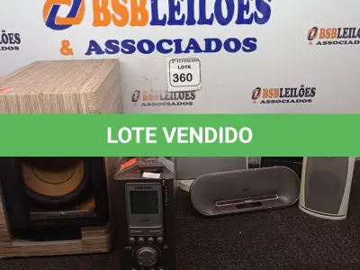 LOTE 360 - 01 CAIXA DE SOM SUBWOOFER MARCA PHILIPS E DIVERSOS APARELHOS DE SOM MARCAS E MODELOS DIVERSOS. (NO ESTADO) ATENÇÃO! FAZER A VISITAÇÃO ANTES DE ARREMATAR, NÃO SABEMOS SE FUNCIONA. LEILÃO NÃO TEM GARANTIA E NEM DEVOLUÇÃO, SUJEITO A POSSÍVEIS AVARIAS VISÍVEIS/OCULTAS E/OU AUSÊNCIA DE COMPONENTES.