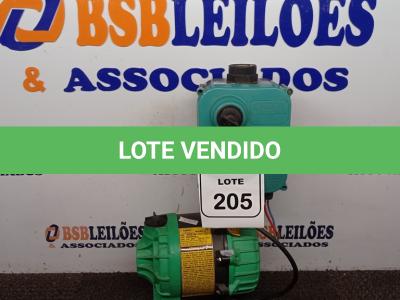 LOTE 205 - 01 BOMBA PRESSURIZADORA MARCA SYLLENTE. (NO ESTADO) ATENÇÃO! FAZER A VISITAÇÃO ANTES DE ARREMATAR, NÃO SABEMOS SE FUNCIONA. LEILÃO NÃO TEM GARANTIA E NEM DEVOLUÇÃO, SUJEITO A POSSÍVEIS AVARIAS VISÍVEIS/OCULTAS E/OU AUSÊNCIA DE COMPONENTES.