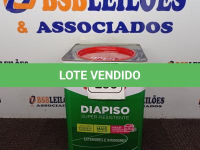 LOTE 256 - 01 LATA DE TINTA IQUINE DIA PISO NA COR AZUL PROFUNDO 18 L. (NO ESTADO) ATENÇÃO! FAZER A VISITAÇÃO ANTES DE ARREMATAR, NÃO SABEMOS SE FUNCIONA. LEILÃO NÃO TEM GARANTIA E NEM DEVOLUÇÃO, SUJEITO A POSSÍVEIS AVARIAS VISÍVEIS/OCULTAS E/OU AUSÊNCIA DE COMPONENTES.
