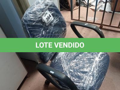 LOTE 364 -  01 CADEIRA GIRATÓRIA PARA ESCRITÓRIO. (NO ESTADO) ATENÇÃO! FAZER A VISITAÇÃO ANTES DE ARREMATAR, NÃO SABEMOS SE FUNCIONA. LEILÃO NÃO TEM GARANTIA E NEM DEVOLUÇÃO, SUJEITO A POSSÍVEIS AVARIAS VISÍVEIS/OCULTAS E/OU AUSÊNCIA DE COMPONENTES.