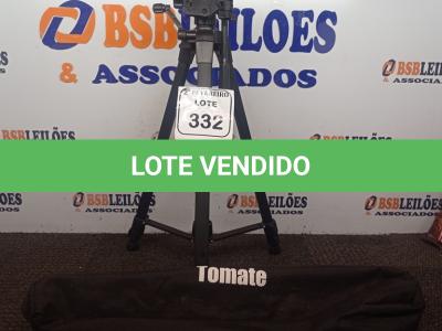 LOTE 332 - 01 TRIPÉ P/CÂMERA FOTOGRÁFICA MARCA TOMATE MODELO MTG-3016. (NO ESTADO) ATENÇÃO! FAZER A VISITAÇÃO ANTES DE ARREMATAR, NÃO SABEMOS SE FUNCIONA. LEILÃO NÃO TEM GARANTIA E NEM DEVOLUÇÃO, SUJEITO A POSSÍVEIS AVARIAS VISÍVEIS/OCULTAS E/OU AUSÊNCIA DE COMPONENTES.