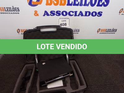 LOTE 408 - 01 MALETA COM 02 MICROFONES E 01 RECEPTOR SKP. (NO ESTADO) ATENÇÃO! FAZER A VISITAÇÃO ANTES DE ARREMATAR, NÃO SABEMOS SE FUNCIONA. LEILÃO NÃO TEM GARANTIA E NEM DEVOLUÇÃO, SUJEITO A POSSÍVEIS AVARIAS VISÍVEIS/OCULTAS E/OU AUSÊNCIA DE COMPONENTES.