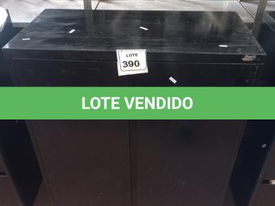 LOTE 390 - 01 ARMÁRIO EM AÇO 3 GAVETAS. (NO ESTADO) ATENÇÃO! FAZER A VISITAÇÃO ANTES DE ARREMATAR, NÃO SABEMOS SE FUNCIONA. LEILÃO NÃO TEM GARANTIA E NEM DEVOLUÇÃO, SUJEITO A POSSÍVEIS AVARIAS VISÍVEIS/OCULTAS E/OU AUSÊNCIA DE COMPONENTES.