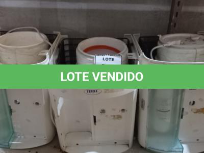 LOTE 204 - 03 BEBEDOUROS DE PAREDE MARCA IBBL. P/RETIRADA DE PEÇAS. (NO ESTADO) ATENÇÃO! FAZER A VISITAÇÃO ANTES DE ARREMATAR, NÃO SABEMOS SE FUNCIONA. LEILÃO NÃO TEM GARANTIA E NEM DEVOLUÇÃO, SUJEITO A POSSÍVEIS AVARIAS VISÍVEIS/OCULTAS E/OU AUSÊNCIA DE COMPONENTES.