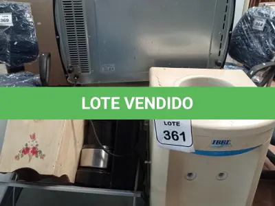 LOTE 361 - 01 FORNO ELÉTRICO MARCA BLACK E DECKER, 01 MICRO-ONDAS PANASONIC E 01 PURIFICADOR DE ÁGUA P/GARRAFÃO MARCA IBBL. (NO ESTADO) ATENÇÃO! FAZER A VISITAÇÃO ANTES DE ARREMATAR, NÃO SABEMOS SE FUNCIONA. LEILÃO NÃO TEM GARANTIA E NEM DEVOLUÇÃO, SUJEITO A POSSÍVEIS AVARIAS VISÍVEIS/OCULTAS E/OU AUSÊNCIA DE COMPONENTES.
