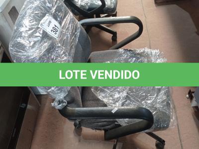 LOTE 381 -  01 CADEIRA GIRATÓRIA PARA ESCRITÓRIO. (NO ESTADO) ATENÇÃO! FAZER A VISITAÇÃO ANTES DE ARREMATAR, NÃO SABEMOS SE FUNCIONA. LEILÃO NÃO TEM GARANTIA E NEM DEVOLUÇÃO, SUJEITO A POSSÍVEIS AVARIAS VISÍVEIS/OCULTAS E/OU AUSÊNCIA DE COMPONENTES.