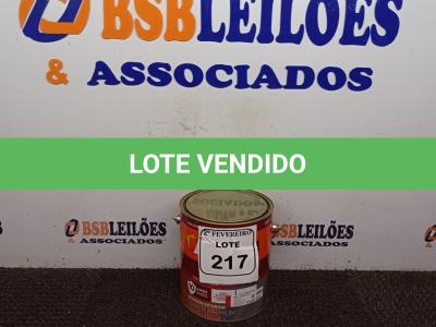 LOTE 217 - 01 LATA DE TINTA ESMALTE SINTÉTICO PARA MADEIRA E METAL 3,6L NA COR BRILHANTE VERMELHO MARCA SUVINIL (NOVO).  (NO ESTADO) ATENÇÃO! FAZER A VISITAÇÃO ANTES DE ARREMATAR, NÃO SABEMOS SE FUNCIONA. LEILÃO NÃO TEM GARANTIA E NEM DEVOLUÇÃO, SUJEITO A POSSÍVEIS AVARIAS VISÍVEIS/OCULTAS E/OU AUSÊNCIA DE COMPONENTES.