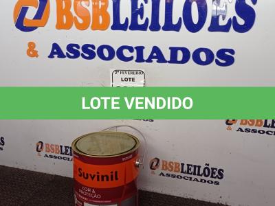 LOTE 281 - 01 LATA DE TINTA ESMALTE SINTÉTICO PARA MADEIRA E METAL 3,6L NA COR BRILHANTE VERMELHO MARCA SUVINIL (NOVO).  (NO ESTADO) ATENÇÃO! FAZER A VISITAÇÃO ANTES DE ARREMATAR, NÃO SABEMOS SE FUNCIONA. LEILÃO NÃO TEM GARANTIA E NEM DEVOLUÇÃO, SUJEITO A POSSÍVEIS AVARIAS VISÍVEIS/OCULTAS E/OU AUSÊNCIA DE COMPONENTES.