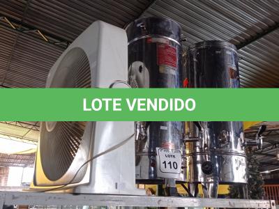 LOTE 110 - 02 CAFETEIRAS EM INOX E 01 VENTILADOR. (NO ESTADO) ATENÇÃO! FAZER A VISITAÇÃO ANTES DE ARREMATAR, NÃO SABEMOS SE FUNCIONA. LEILÃO NÃO TEM GARANTIA E NEM DEVOLUÇÃO, SUJEITO A POSSÍVEIS AVARIAS VISÍVEIS/OCULTAS E/OU AUSÊNCIA DE COMPONENTES.