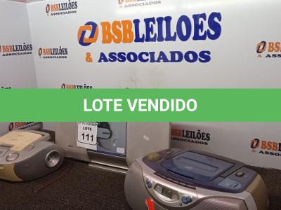 LOTE 111 - 03 MICRO SYSTEM.  (NO ESTADO) ATENÇÃO! FAZER A VISITAÇÃO ANTES DE ARREMATAR, NÃO SABEMOS SE FUNCIONA. LEILÃO NÃO TEM GARANTIA E NEM DEVOLUÇÃO, SUJEITO A POSSÍVEIS AVARIAS VISÍVEIS/OCULTAS E/OU AUSÊNCIA DE COMPONENTES.