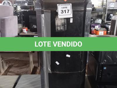 LOTE 317 - 01 TANQUINHO 10KG MARCA SUGGAR. (NO ESTADO) ATENÇÃO! FAZER A VISITAÇÃO ANTES DE ARREMATAR, NÃO SABEMOS SE FUNCIONA. LEILÃO NÃO TEM GARANTIA E NEM DEVOLUÇÃO, SUJEITO A POSSÍVEIS AVARIAS VISÍVEIS/OCULTAS E/OU AUSÊNCIA DE COMPONENTES.