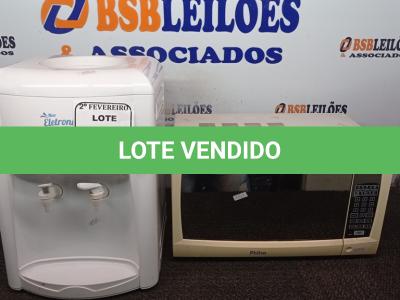 LOTE 178 - 01 MICRO-ONDAS COM PRATO MARCA PHILCO E 01 PURIFICADOR DE ÁGUA PARA GARRAFÃO MASTER FRIO. (NO ESTADO) ATENÇÃO! FAZER A VISITAÇÃO ANTES DE ARREMATAR, NÃO SABEMOS SE FUNCIONA. LEILÃO NÃO TEM GARANTIA E NEM DEVOLUÇÃO, SUJEITO A POSSÍVEIS AVARIAS VISÍVEIS/OCULTAS E/OU AUSÊNCIA DE COMPONENTES.