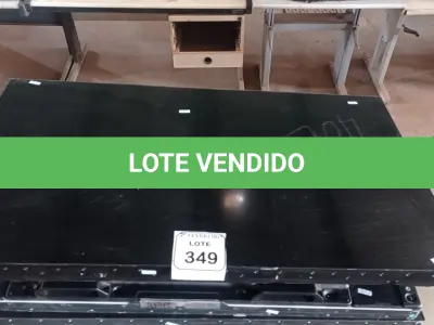 LOTE 349 -  03 MONITORES DIVERSOS COM AVARIAS. (NO ESTADO) ATENÇÃO! FAZER A VISITAÇÃO ANTES DE ARREMATAR, NÃO SABEMOS SE FUNCIONA. LEILÃO NÃO TEM GARANTIA E NEM DEVOLUÇÃO, SUJEITO A POSSÍVEIS AVARIAS VISÍVEIS/OCULTAS E/OU AUSÊNCIA DE COMPONENTES.