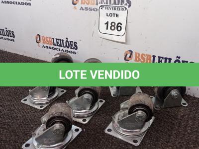 LOTE 186 - 8 RODINHAS. (NO ESTADO) ATENÇÃO! FAZER A VISITAÇÃO ANTES DE ARREMATAR, NÃO SABEMOS SE FUNCIONA. LEILÃO NÃO TEM GARANTIA E NEM DEVOLUÇÃO, SUJEITO A POSSÍVEIS AVARIAS VISÍVEIS/OCULTAS E/OU AUSÊNCIA DE COMPONENTES.