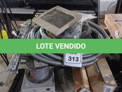 LOTE 313 -  01 SPECIALYTY MICROWAVE, MANGUEIRA DE CONDOLENTE. (NO ESTADO) ATENÇÃO! FAZER A VISITAÇÃO ANTES DE ARREMATAR, NÃO SABEMOS SE FUNCIONA. LEILÃO NÃO TEM GARANTIA E NEM DEVOLUÇÃO, SUJEITO A POSSÍVEIS AVARIAS VISÍVEIS/OCULTAS E/OU AUSÊNCIA DE COMPONENTES.