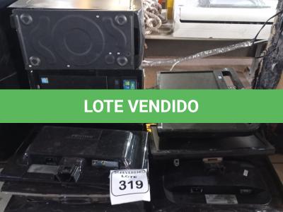 LOTE 319 - 10 MONITORES LCD MARCAS E MODELOS DIVERSOS P/RETIRADA DE PEÇAS E 03 CPU’S.  (NO ESTADO) ATENÇÃO! FAZER A VISITAÇÃO ANTES DE ARREMATAR, NÃO SABEMOS SE FUNCIONA. LEILÃO NÃO TEM GARANTIA E NEM DEVOLUÇÃO, SUJEITO A POSSÍVEIS AVARIAS VISÍVEIS/OCULTAS E/OU AUSÊNCIA DE COMPONENTES.