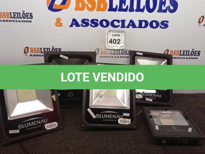 LOTE 402 - 05 REFLETORES DE LED DIVERSOS. (NO ESTADO) ATENÇÃO! FAZER A VISITAÇÃO ANTES DE ARREMATAR, NÃO SABEMOS SE FUNCIONA. LEILÃO NÃO TEM GARANTIA E NEM DEVOLUÇÃO, SUJEITO A POSSÍVEIS AVARIAS VISÍVEIS/OCULTAS E/OU AUSÊNCIA DE COMPONENTES.