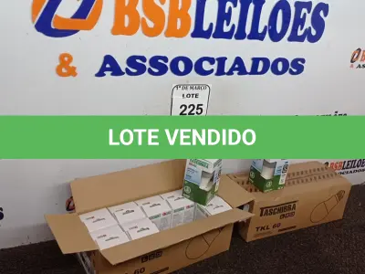 LOTE 225 - 20 LÂMPADAS BULBO DE LED TASHIBRA 9W 6500K BIVOLTS. (NO ESTADO) ATENÇÃO! FAZER A VISITAÇÃO ANTES DE ARREMATAR, NÃO SABEMOS SE FUNCIONA. LEILÃO NÃO TEM GARANTIA E NEM DEVOLUÇÃO, SUJEITO A POSSÍVEIS AVARIAS VISÍVEIS/OCULTAS E/OU AUSÊNCIA DE COMPONENTES.