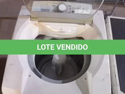 LOTE 171 - 01 MÁQUINA DE LAVAR 11KG MARCA BRASTEMP. (NO ESTADO) ATENÇÃO! FAZER A VISITAÇÃO ANTES DE ARREMATAR, NÃO SABEMOS SE FUNCIONA. LEILÃO NÃO TEM GARANTIA E NEM DEVOLUÇÃO, SUJEITO A POSSÍVEIS AVARIAS VISÍVEIS/OCULTAS E/OU AUSÊNCIA DE COMPONENTES.
