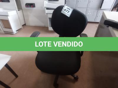 LOTE 477 - 01 CADEIRA GIRATÓRIA PARA ESCRITÓRIO. (NO ESTADO) ATENÇÃO! FAZER A VISITAÇÃO ANTES DE ARREMATAR, NÃO SABEMOS SE FUNCIONA. LEILÃO NÃO TEM GARANTIA E NEM DEVOLUÇÃO, SUJEITO A POSSÍVEIS AVARIAS VISÍVEIS/OCULTAS E/OU AUSÊNCIA DE COMPONENTES.