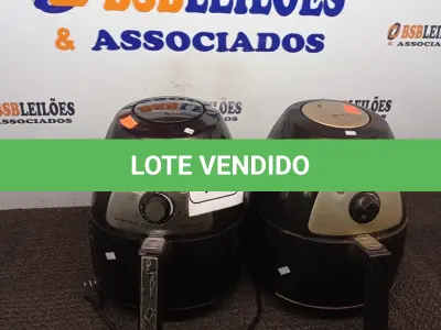 LOTE 178 - 02 AIR FRYER MARCA MONDIAL COM AVARIAS.  (NO ESTADO) ATENÇÃO! FAZER A VISITAÇÃO ANTES DE ARREMATAR, NÃO SABEMOS SE FUNCIONA. LEILÃO NÃO TEM GARANTIA E NEM DEVOLUÇÃO, SUJEITO A POSSÍVEIS AVARIAS VISÍVEIS/OCULTAS E/OU AUSÊNCIA DE COMPONENTES.