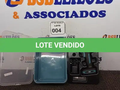 LOTE 004 - 01 PARAFUSADEIRA WESCO 12V. (NO ESTADO) ATENÇÃO! FAZER A VISITAÇÃO ANTES DE ARREMATAR, NÃO SABEMOS SE FUNCIONA. LEILÃO NÃO TEM GARANTIA E NEM DEVOLUÇÃO, SUJEITO A POSSÍVEIS AVARIAS VISÍVEIS/OCULTAS E/OU AUSÊNCIA DE COMPONENTES.