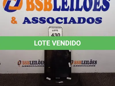 LOTE 430 - 01 TABLET POSITIVO. (NO ESTADO) ATENÇÃO! FAZER A VISITAÇÃO ANTES DE ARREMATAR, NÃO SABEMOS SE FUNCIONA. LEILÃO NÃO TEM GARANTIA E NEM DEVOLUÇÃO, SUJEITO A POSSÍVEIS AVARIAS VISÍVEIS/OCULTAS E/OU AUSÊNCIA DE COMPONENTES.