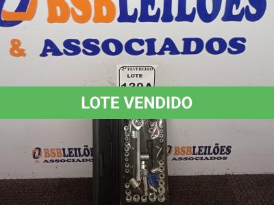 LOTE 130 - 01 KIT DE FERRAMENTAS. (NOVA) (NO ESTADO) ATENÇÃO! FAZER A VISITAÇÃO ANTES DE ARREMATAR, NÃO SABEMOS SE FUNCIONA. LEILÃO NÃO TEM GARANTIA E NEM DEVOLUÇÃO, SUJEITO A POSSÍVEIS AVARIAS VISÍVEIS/OCULTAS E/OU AUSÊNCIA DE COMPONENTES.
