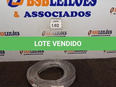 LOTE 140 - 10 KG DE ARAME ZINCADO MACIO BWG22(0,71M). (NOVO) (NO ESTADO) ATENÇÃO! FAZER A VISITAÇÃO ANTES DE ARREMATAR, NÃO SABEMOS SE FUNCIONA. LEILÃO NÃO TEM GARANTIA E NEM DEVOLUÇÃO, SUJEITO A POSSÍVEIS AVARIAS VISÍVEIS/OCULTAS E/OU AUSÊNCIA DE COMPONENTES.
