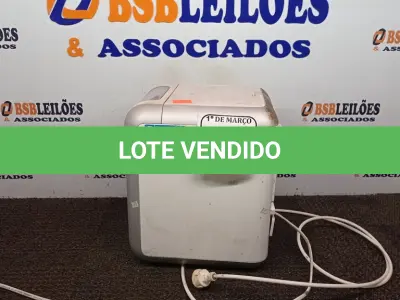 LOTE 176 - 01 PURIFICADOR DE ÁGUA MARCA ELECTROLUX. (NO ESTADO) ATENÇÃO! FAZER A VISITAÇÃO ANTES DE ARREMATAR, NÃO SABEMOS SE FUNCIONA. LEILÃO NÃO TEM GARANTIA E NEM DEVOLUÇÃO, SUJEITO A POSSÍVEIS AVARIAS VISÍVEIS/OCULTAS E/OU AUSÊNCIA DE COMPONENTES.