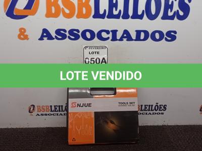 LOTE 050 - 01 MALETA DE FERRAMENTA SNJVE. (NOVA) (NO ESTADO) ATENÇÃO! FAZER A VISITAÇÃO ANTES DE ARREMATAR, NÃO SABEMOS SE FUNCIONA. LEILÃO NÃO TEM GARANTIA E NEM DEVOLUÇÃO, SUJEITO A POSSÍVEIS AVARIAS VISÍVEIS/OCULTAS E/OU AUSÊNCIA DE COMPONENTES.